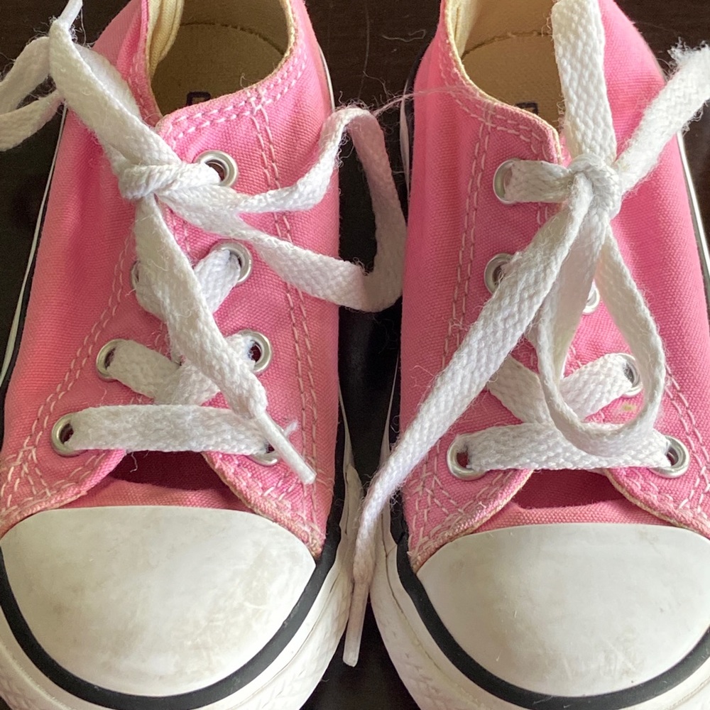 CONVERSE ALL STAR TODDLER LOW TOP SNEAKERS - SIZE 7 US, 7 UK, 23 EUR Pink